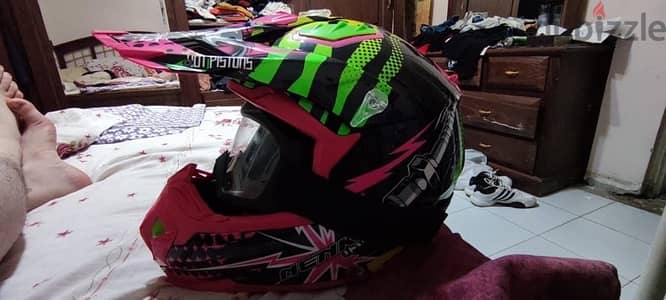 خوذة ادفنشر helmet adventure تريلا vlx 200 بينلي