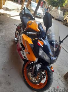 honda1000RR 0