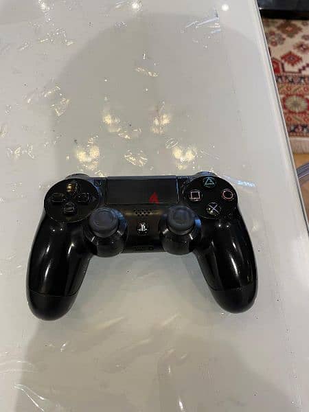 ps4 fat + 1 controller 4