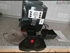 COFFEE MACHINE Delonghi MAGNIFICA S ماكينة قهوة