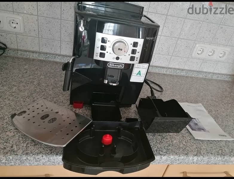 COFFEE MACHINE Delonghi MAGNIFICA S ماكينة قهوة 0