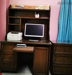 مكتب خشب للدراسه و كمبيوتر العائلة مع وحده ادراج