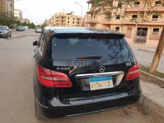 Mercedes Benz B200