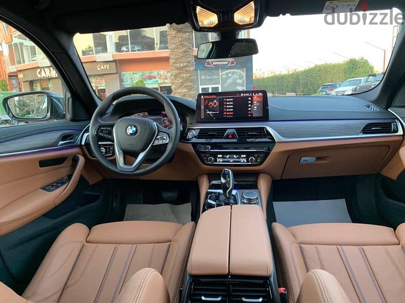 بي ام دبليو 520 2023/BMW 520i  luxury 5