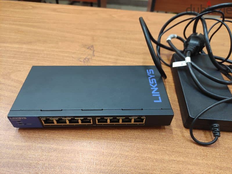 LINKSYS 8-PORT SMART GIGABIT POE+ SWITCH 2