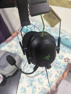 blacksherck razer v2