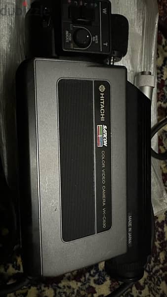 HITACHI - Color Video Camera VK-C830 3
