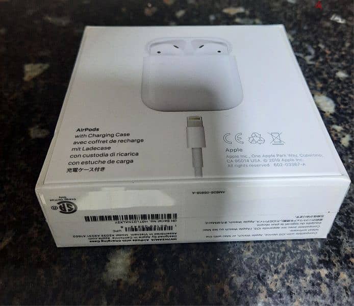 Apple airpods 2 with charging case 1