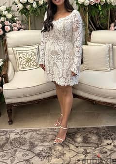 selling an elegant engagement dress. فستان خطوبة للبيع 0