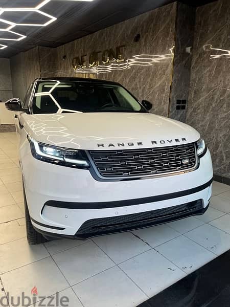 أستلام فورى لاند روفر فيلار 2024 Range rover velar 2024 زيرو لم ترخص 1