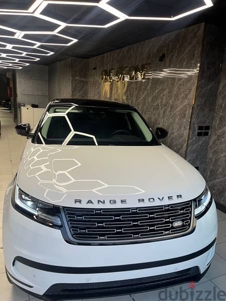 أستلام فورى لاند روفر فيلار 2024 Range rover velar 2024 زيرو لم ترخص 2