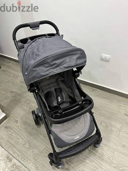 Joie Muze stroller with car seat 0