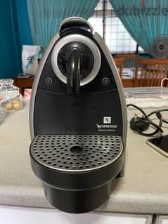 nespresso Essenza C100 coffee machine 0