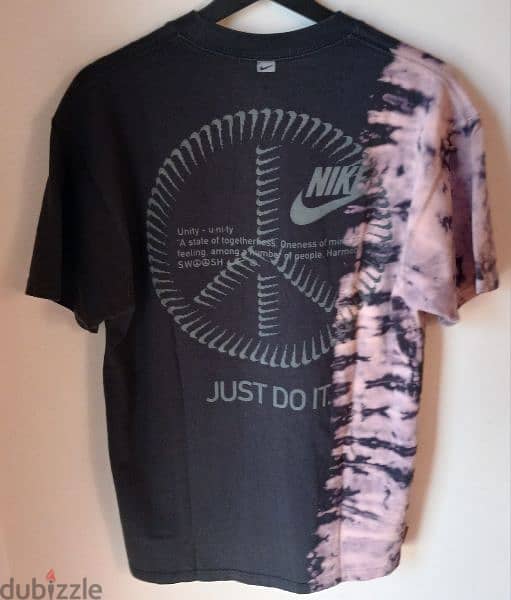 Nike T-Shirt Size S for Men. تيشيرت للرجال Nike 1