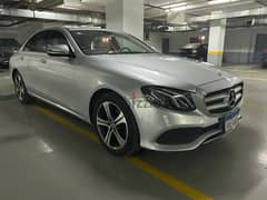 مرسيدس E180 فبريكة MercedesBenz E180 Avantgarde 2019 mint condition 0