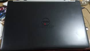 DELL Latitude E5570