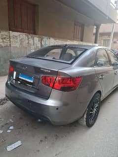 Kia Cerato 2011 0