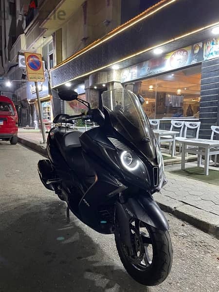 KYMCO DOWNTOWN 350cc 1