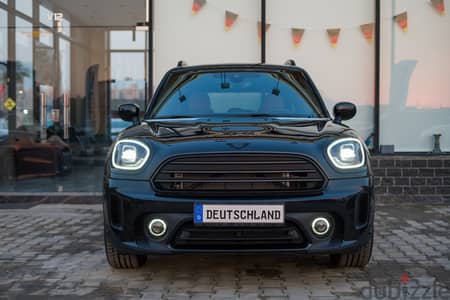 MINI Cooper Countryman (2024) In Black & Brown Interior