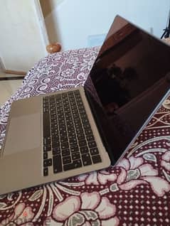 Macbook Air M2 2022