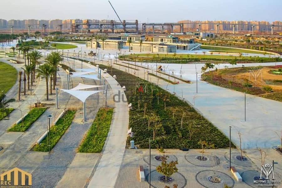 A ground store without a deposit and a 10% discount in the tourist towers in front of the monorail station in the heart of the Green River, Bin Zayed 3