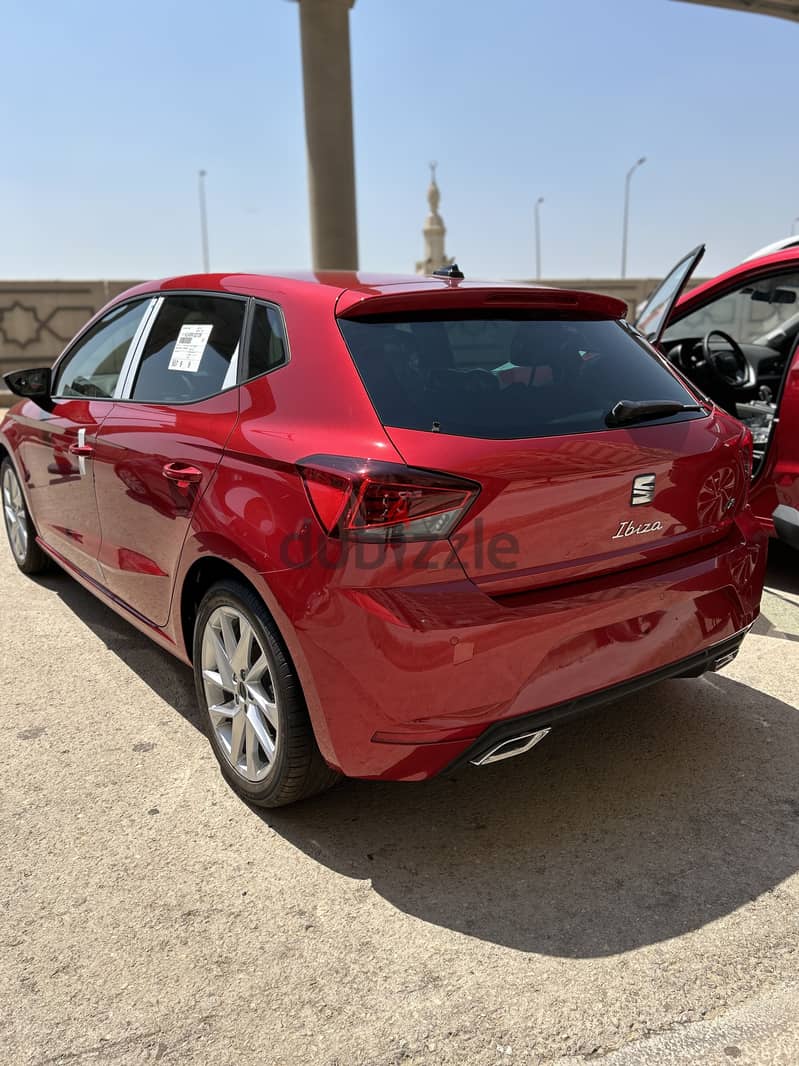 Seat Ateca اللون الجديد2024 3