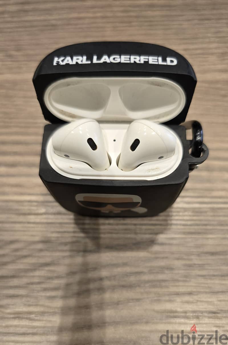 airpods 2 original with box 2