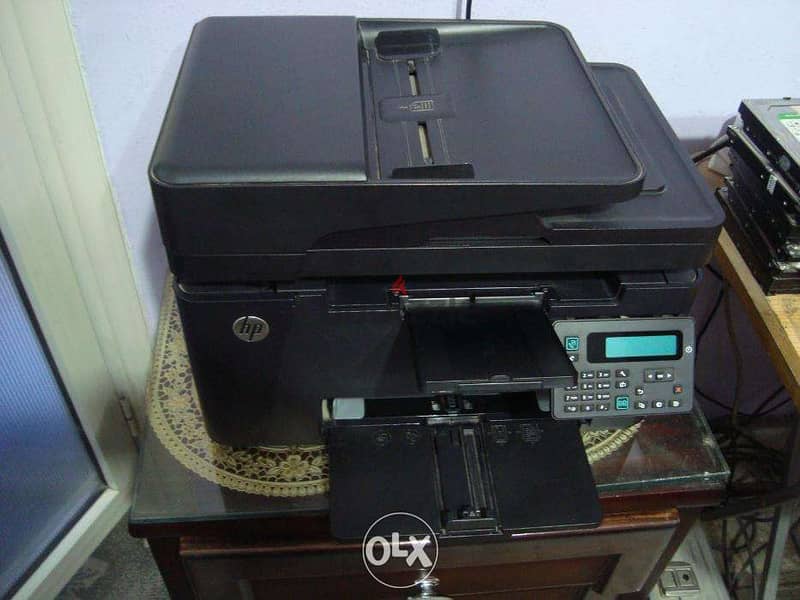 تصوير وطابعة ليزر اسود Hp LaserJet pro Mfp 127 fn 2