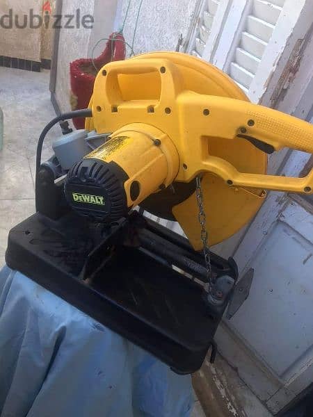 ديسك ماركه DeWaLt 2