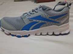 Reebok grey running shoes 0