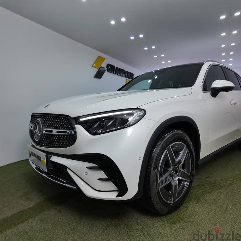 Mercedes-Benz GLC 200 2023 2