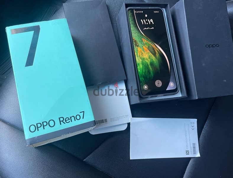 بحالة ممتازة Oppo Reno7 256G 3