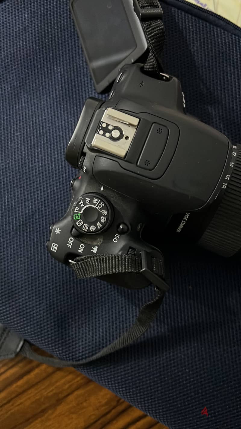 Canon 700D for sale 8