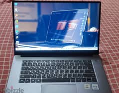 matebook d15 256 giga ssd 8 giga ram i3