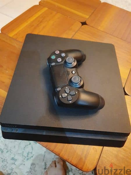 Ps4 slim 1TB 3