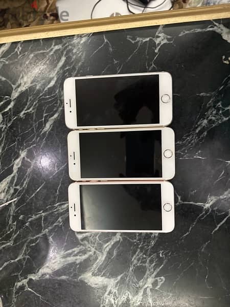 sold separetly 3 iphones 64 GB         للبيع علي حدا ٣ ايفون ٦ ٦٤ جيجا 4