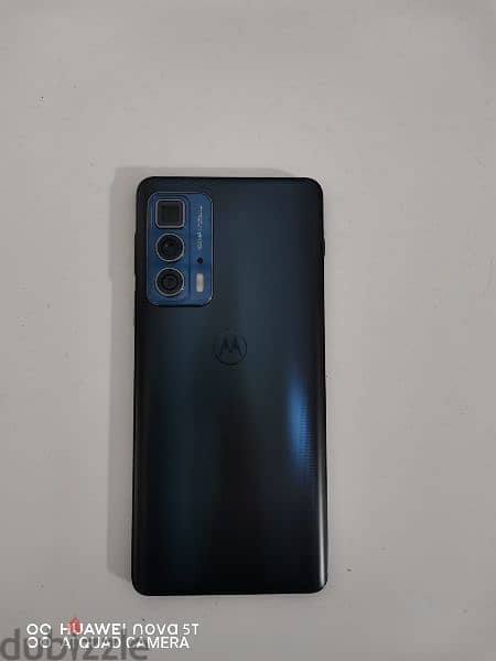 Motorola edge 20 pro ب حالة الزيرو 1