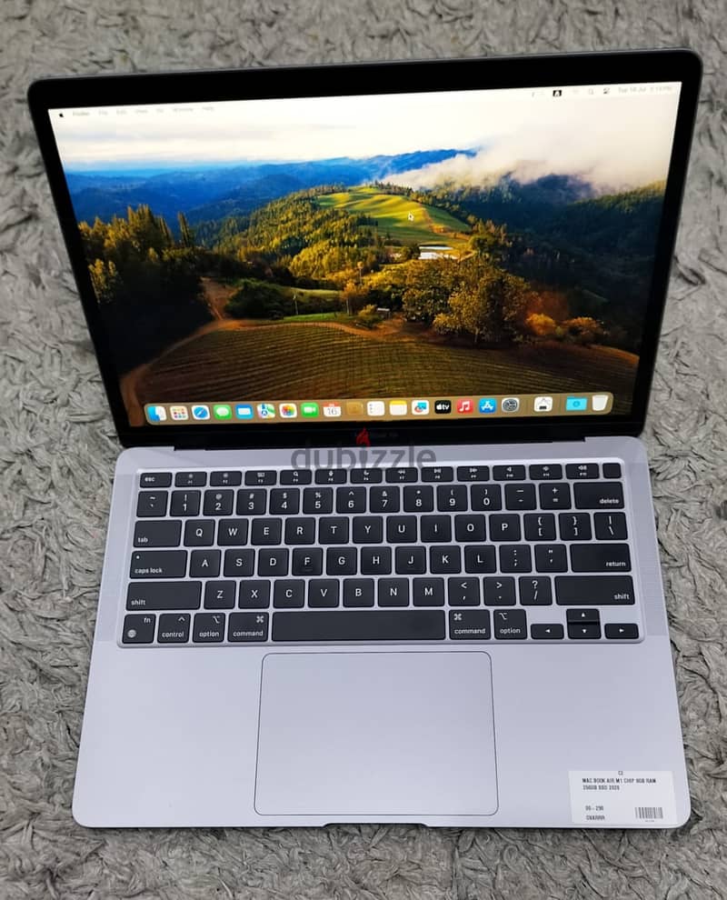 (Like New) Macbook air M1 13.6inch 8gb ram 2