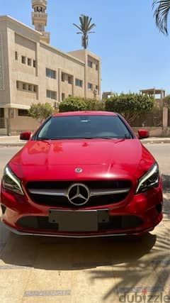 Mercedes-Benz CLA 180 2018 - Low mileage