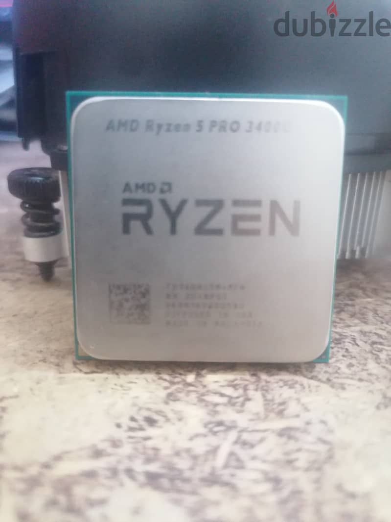 Ryzen 5pro 3400g 0