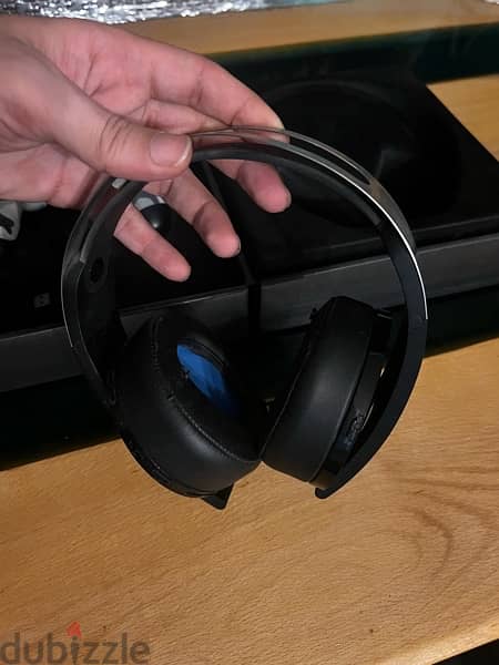 original Sony platinum headphones 3