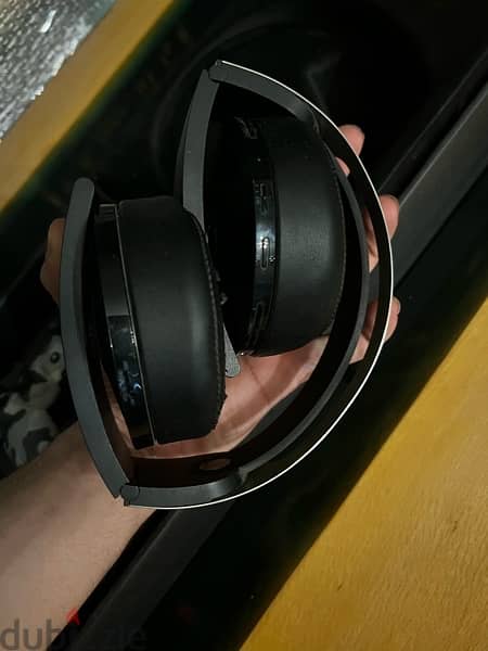 original Sony platinum headphones 4