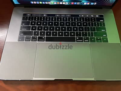 Macbook pro 2017 15 inch 512gb for sale