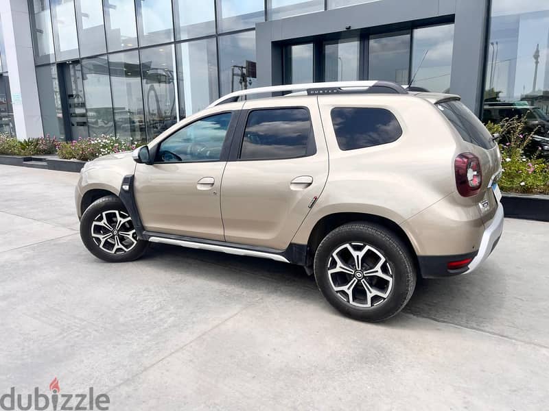 RENAULT DUSTER - 2019 - CHAMPAGNE - 77.500 KM - 1600 CC - ALL FABRIC 4