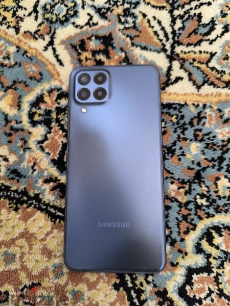 Samsung Galaxy m33 0