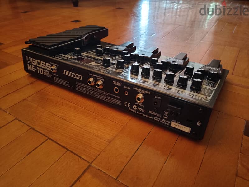 BOSS ME70 Guitar Multi-Effect 5