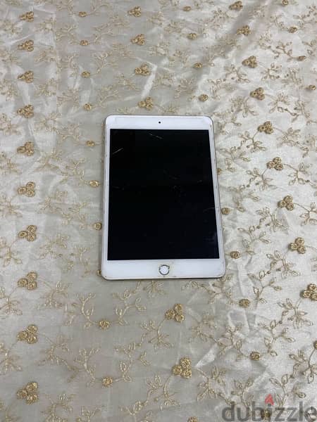 iPad mini 4 2