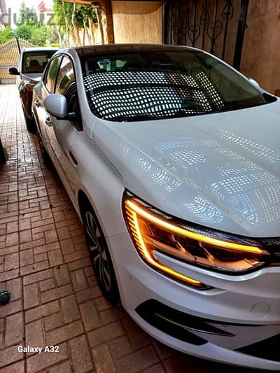 رينو ميجان تربو سجنتشر  اعلي فئة