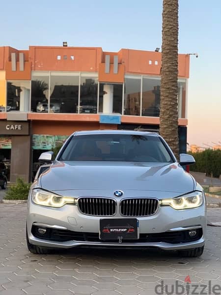 بي ام دبليو 320 / Bmw  320i 2018 1