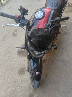 TVS apache 200